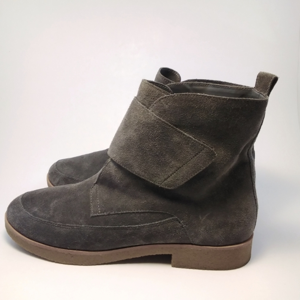 AEROSOLES FULL MOON BOOTIES BOOTS DARK GRAY SUEDE